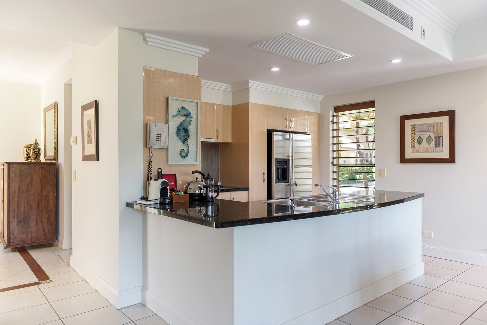 27/24-70 Nautilus Street, Port Douglas QLD 4877, Image 2