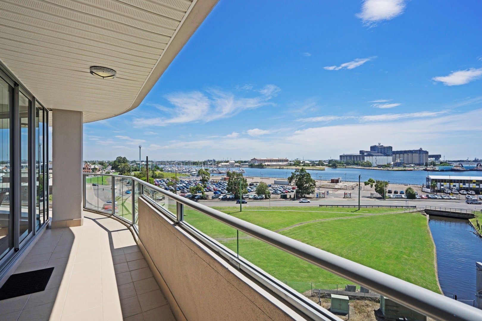3 bedrooms Apartment / Unit / Flat in 701/25 Bellevue Street NEWCASTLE WEST NSW, 2302