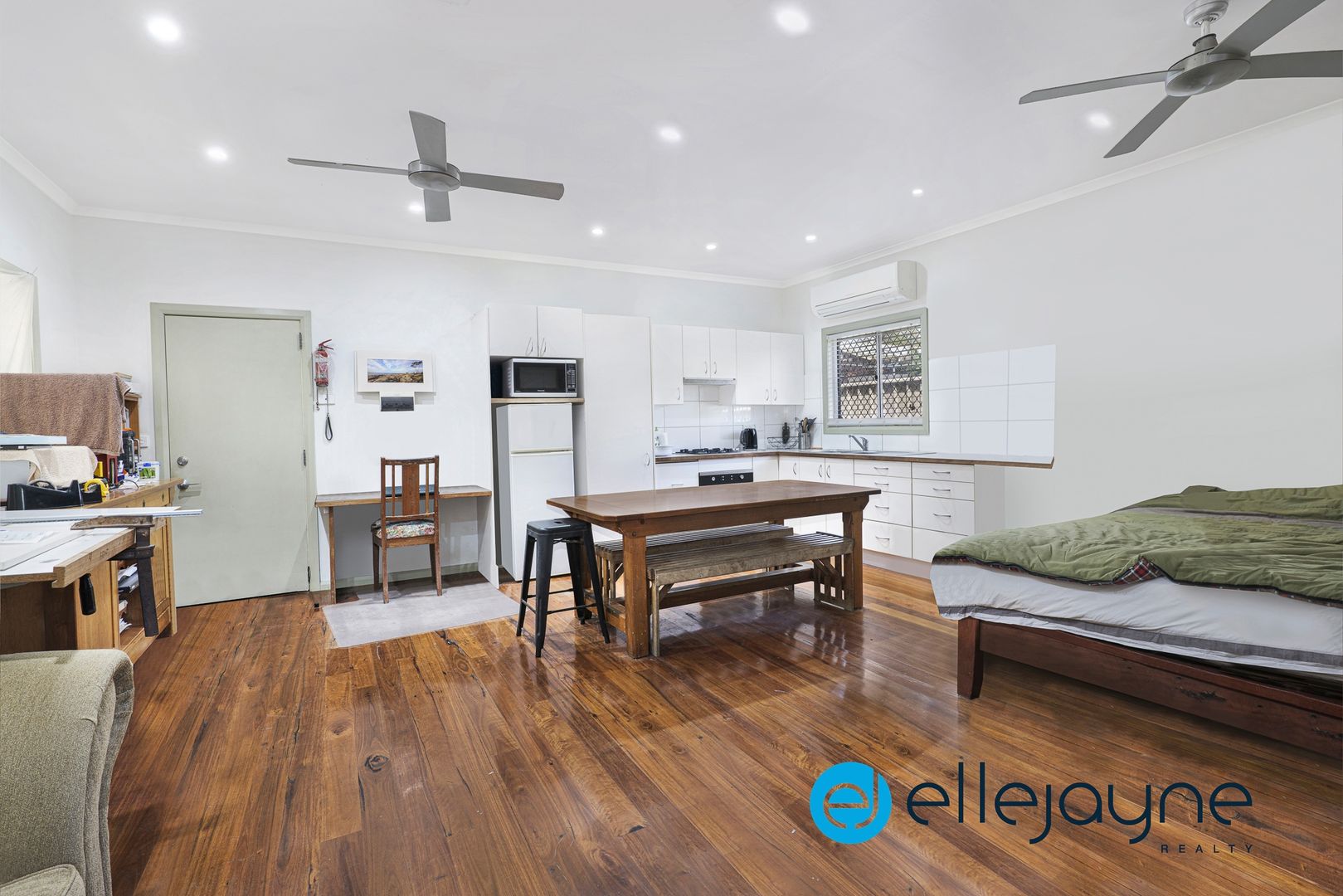 21 Newcastle Street, Morisset NSW 2264, Image 1