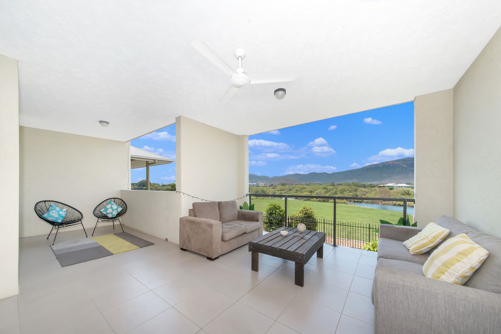 77/111 Bowen Road, Rosslea QLD 4812, Image 2