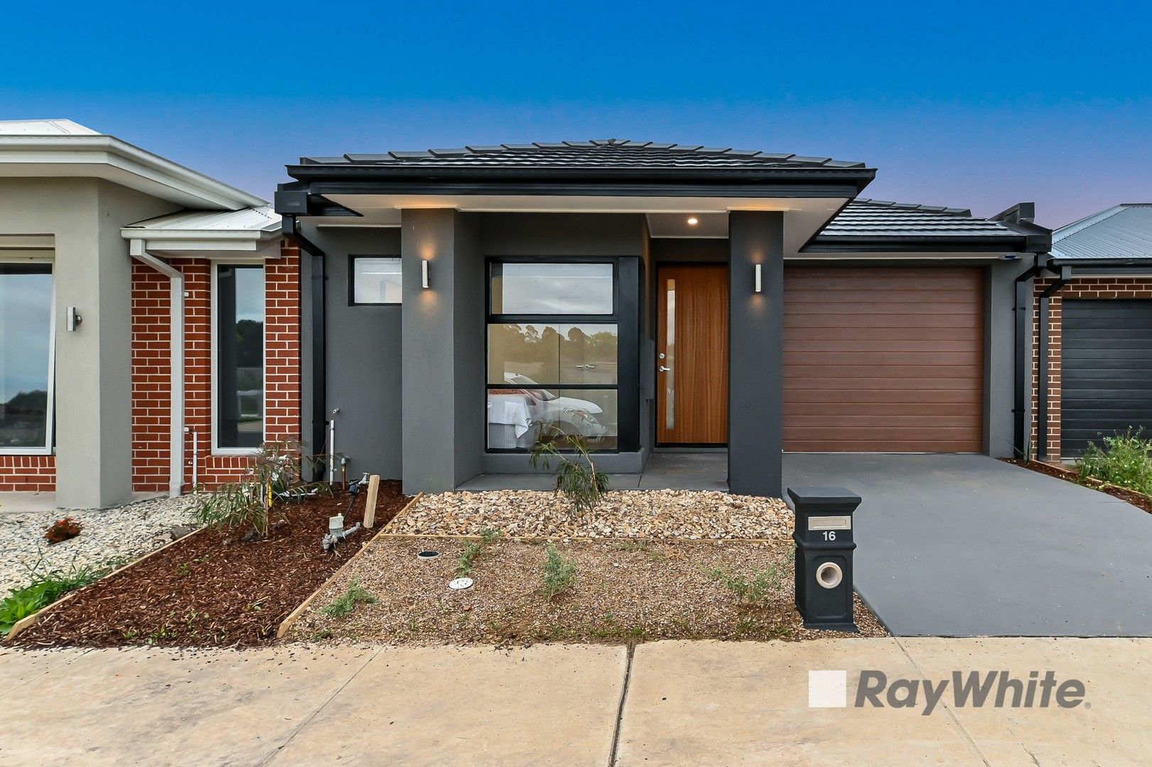 16 Patria Street, Berwick VIC 3806, Image 0