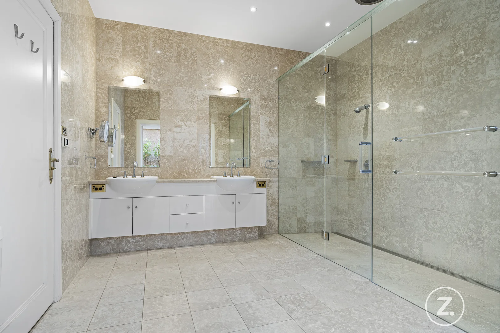 Additional image 10 of 41 Leslie Road, Essendon VIC 3040