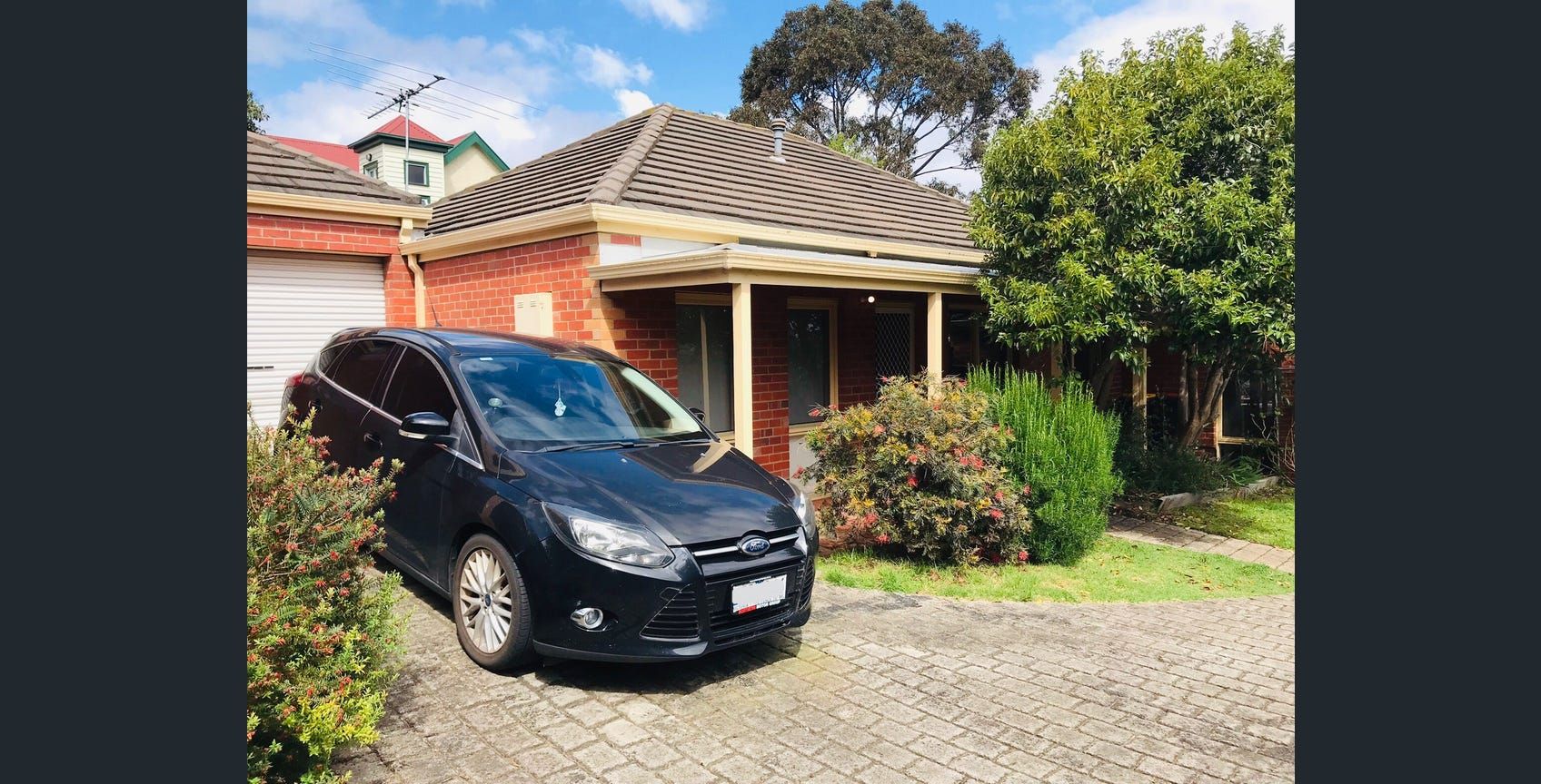 2 bedrooms House in 2/5 Derry Street ABERFELDIE VIC, 3040