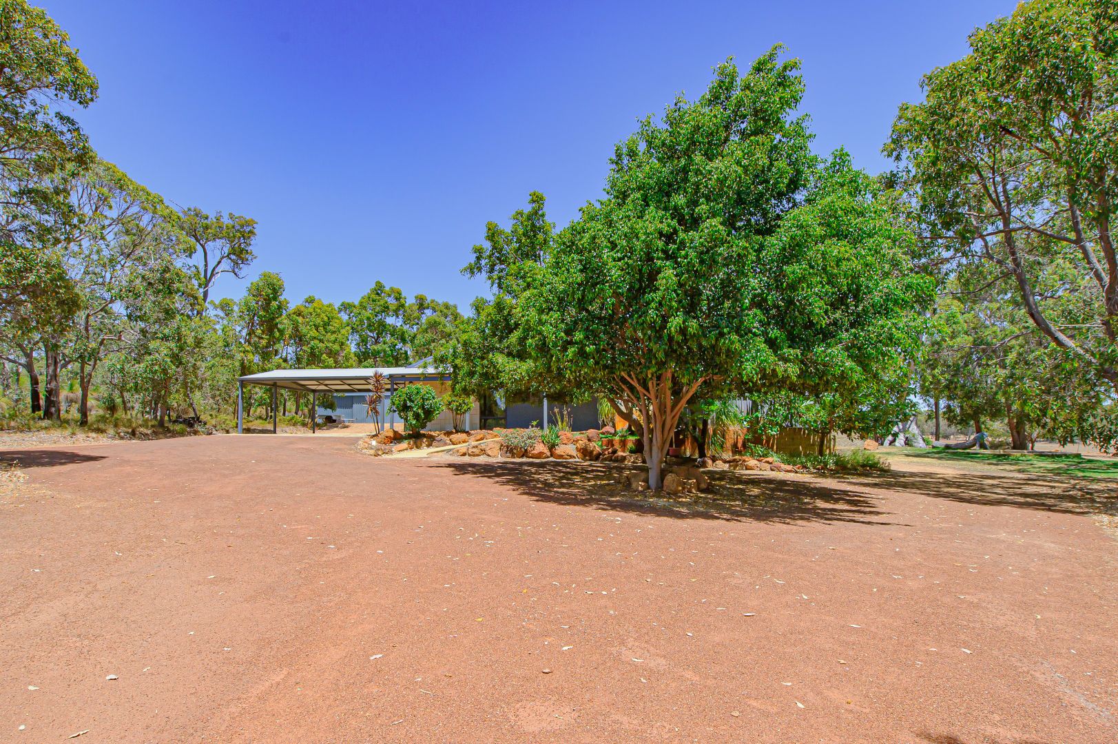 Stoneville WA 6081 4 beds house for Sale, From 1.25 million