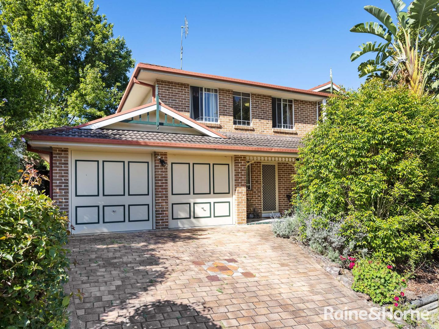 11 Wellesbourne Avenue, Terrigal Property History & Address Research