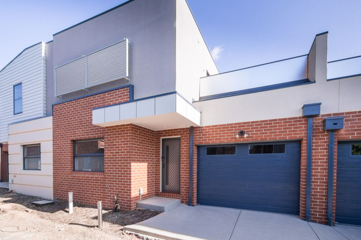 2 bedrooms Townhouse in 3/70 Cassels Road BRUNSWICK VIC, 3056