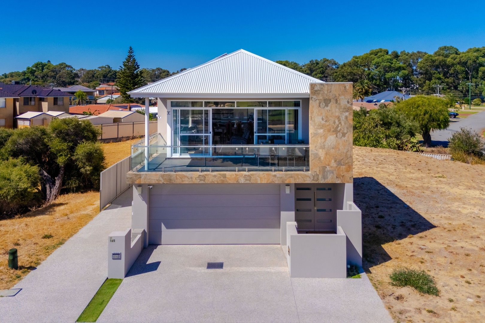 3 bedrooms House in 1/135B Ormsby Terrace SILVER SANDS WA, 6210