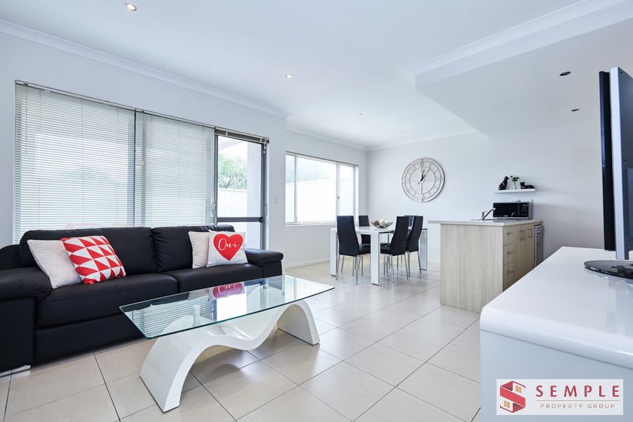 3/1 Lomax Court, Beeliar WA 6164, Image 0