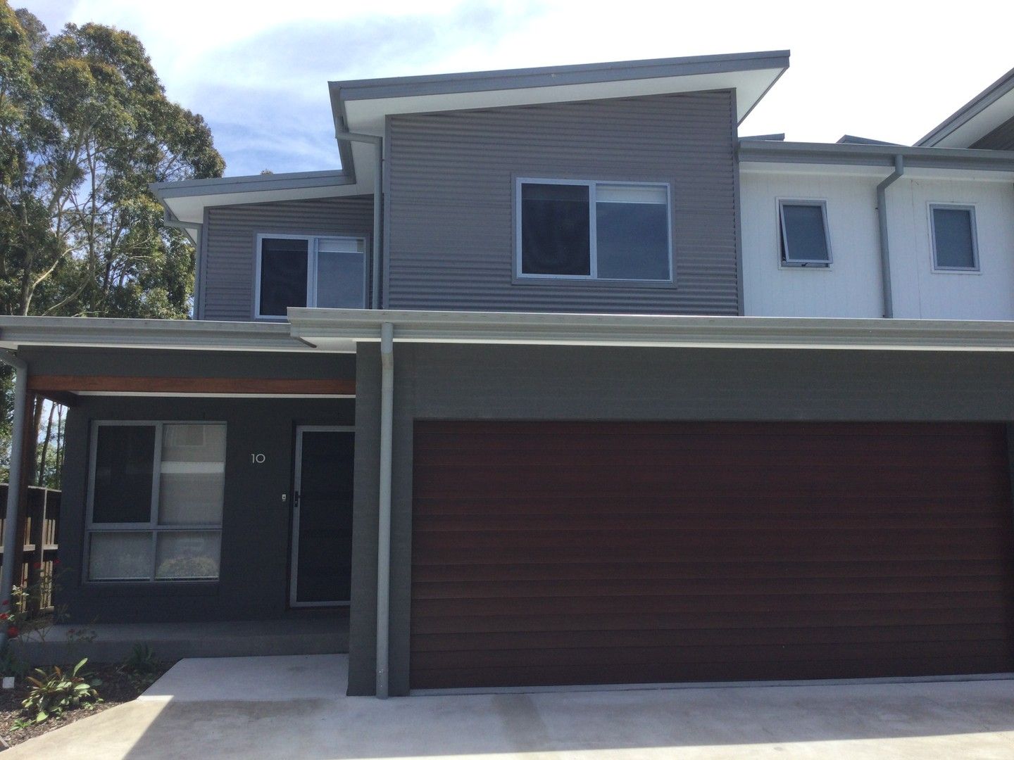 South Nowra NSW 2541 3 beds townhouse for Sale, Offers Invited