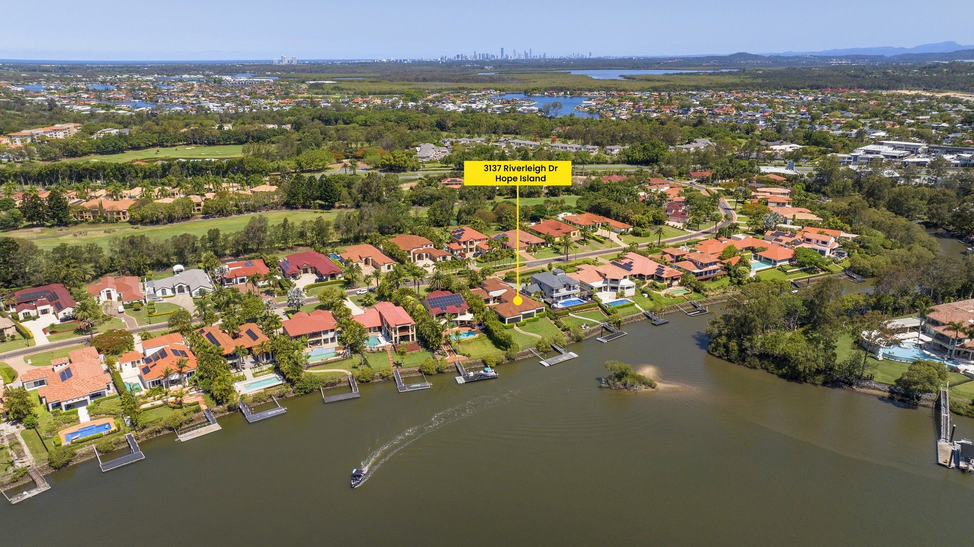 3137 Riverleigh Drive, Hope Island QLD 4212, Image 0