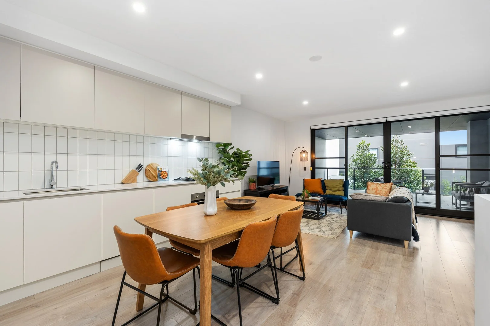 10A Fifth St, Bowden SA 5007