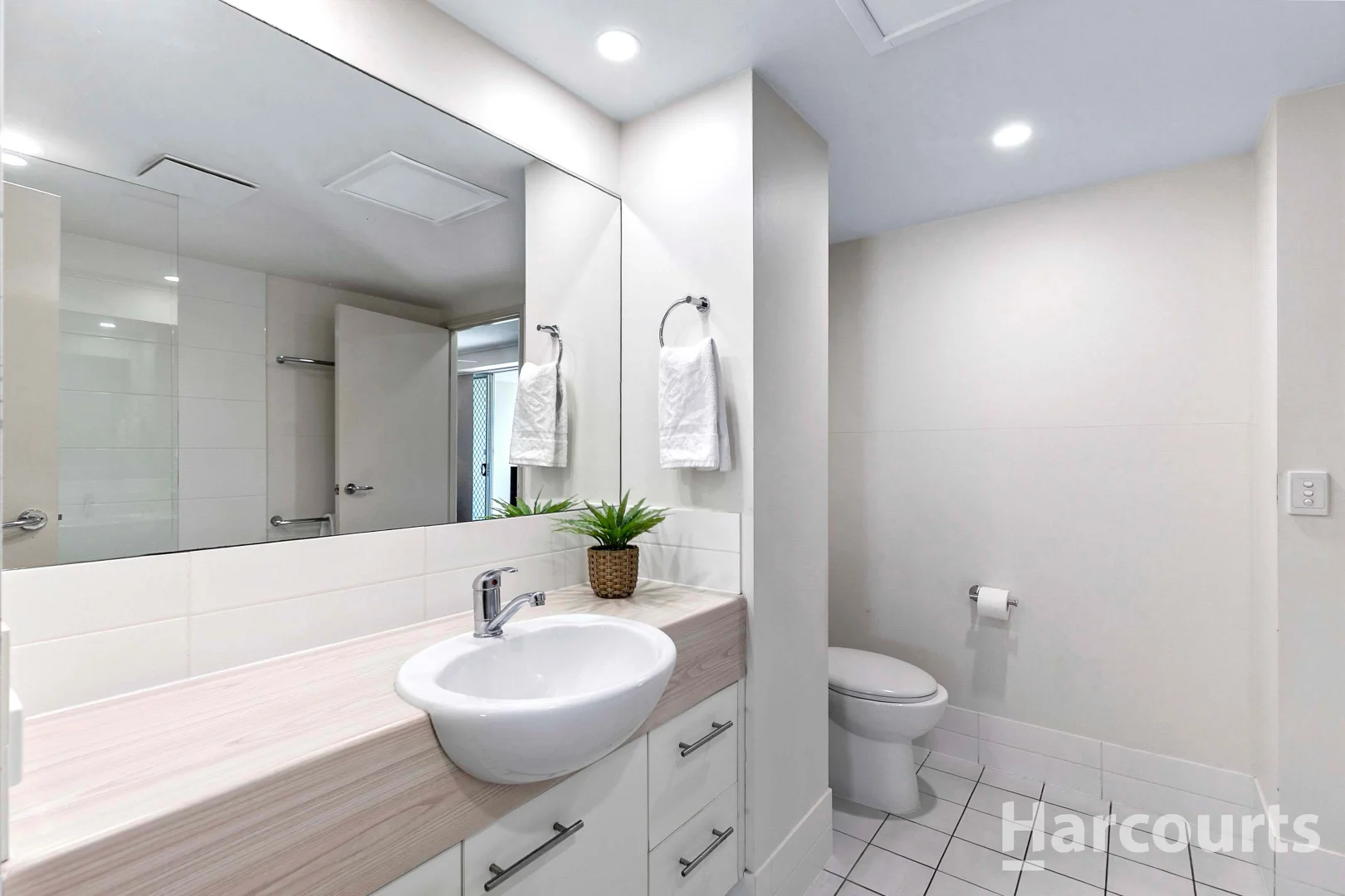 Additional image 19 of 23/68 Pulgul Street, Urangan QLD 4655