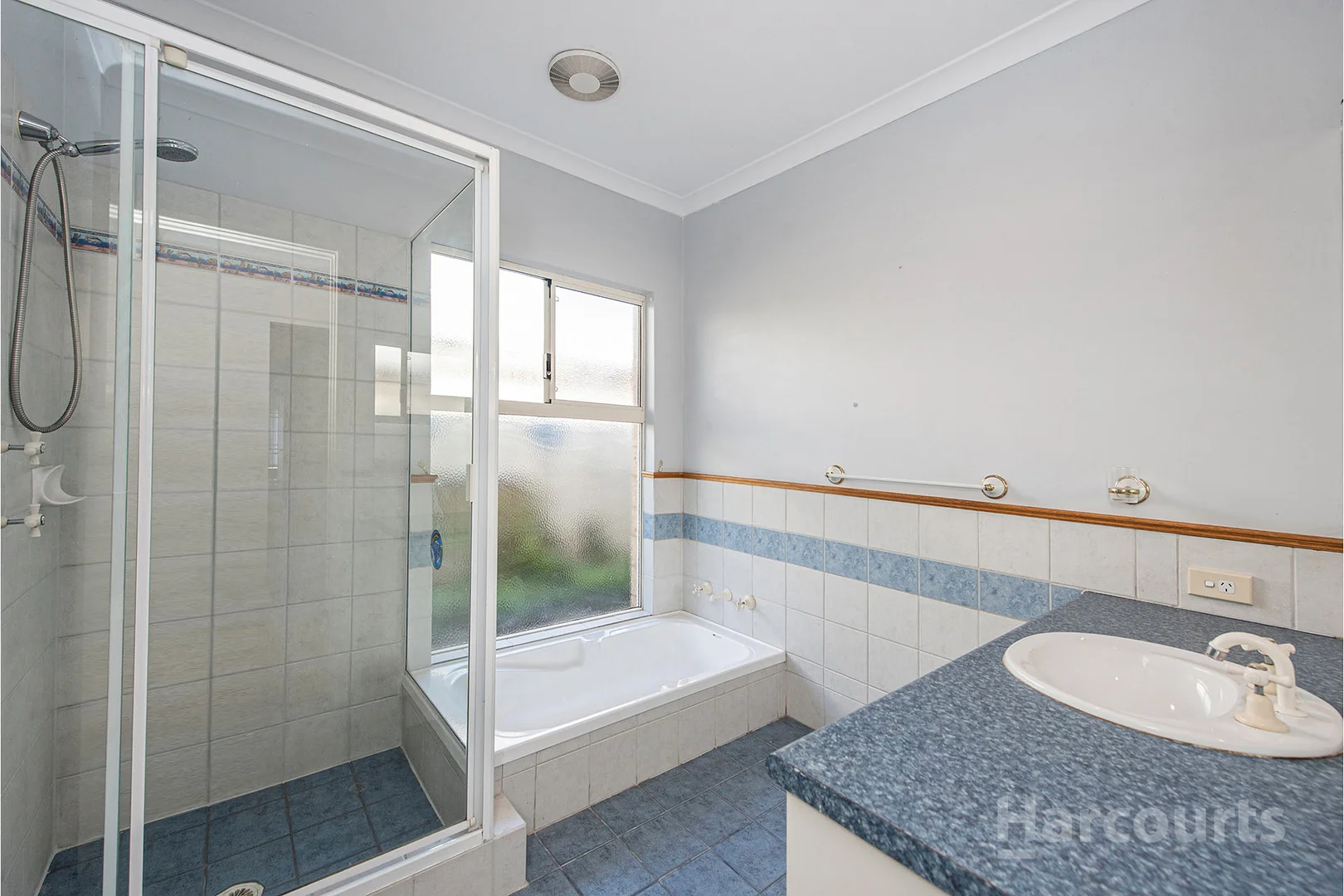 Additional image 21 of 8 Starfire Close, Halls Head WA 6210