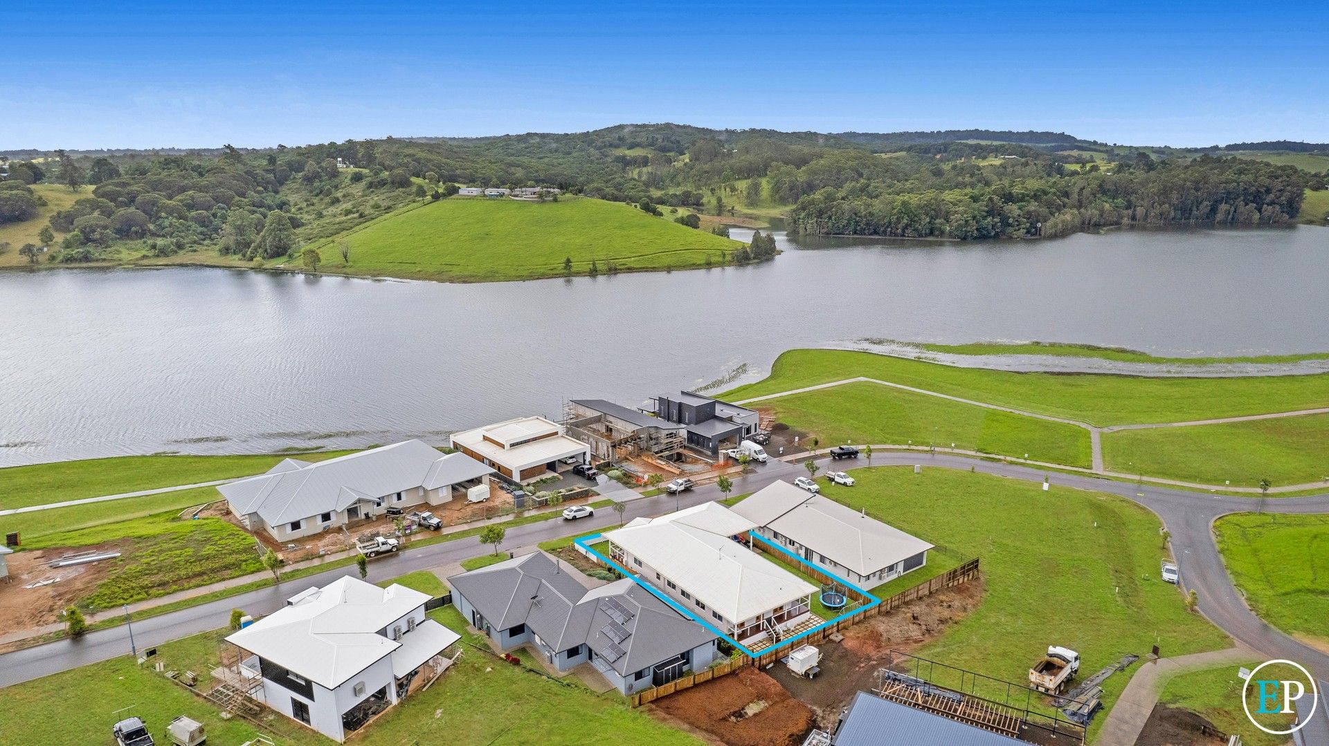 8 Waterfront Terrace, Yungaburra QLD 4884 Domain