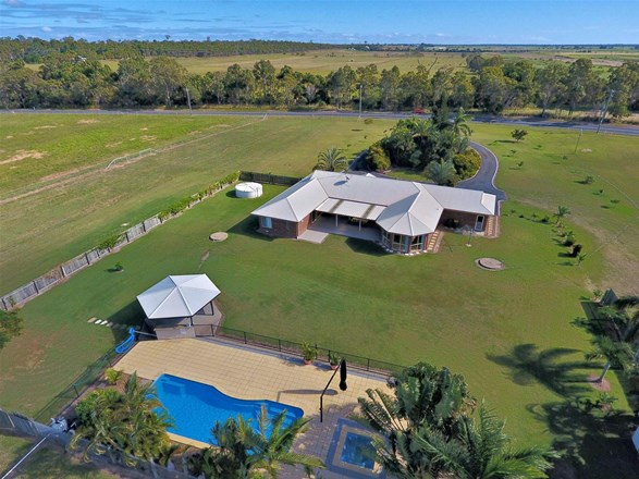 415 Moore Park Road, Welcome Creek QLD 4670