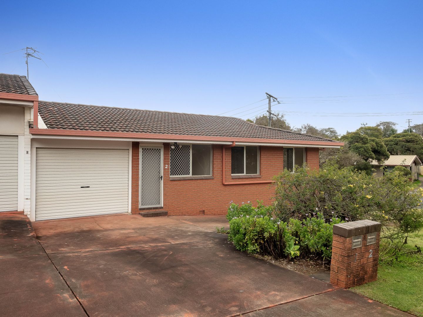 2/1 Hawker Street, Wilsonton Property History & Address Research Domain