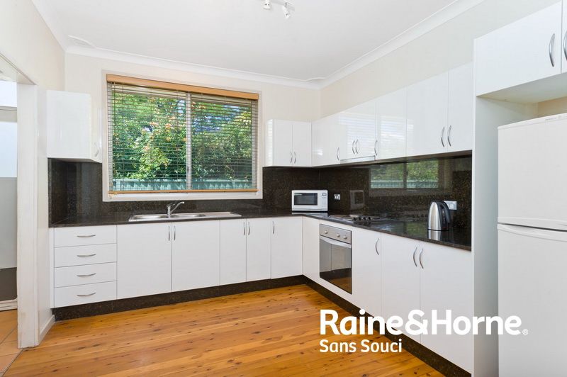 2/45 Evans Street, Sans Souci NSW 2219, Image 2