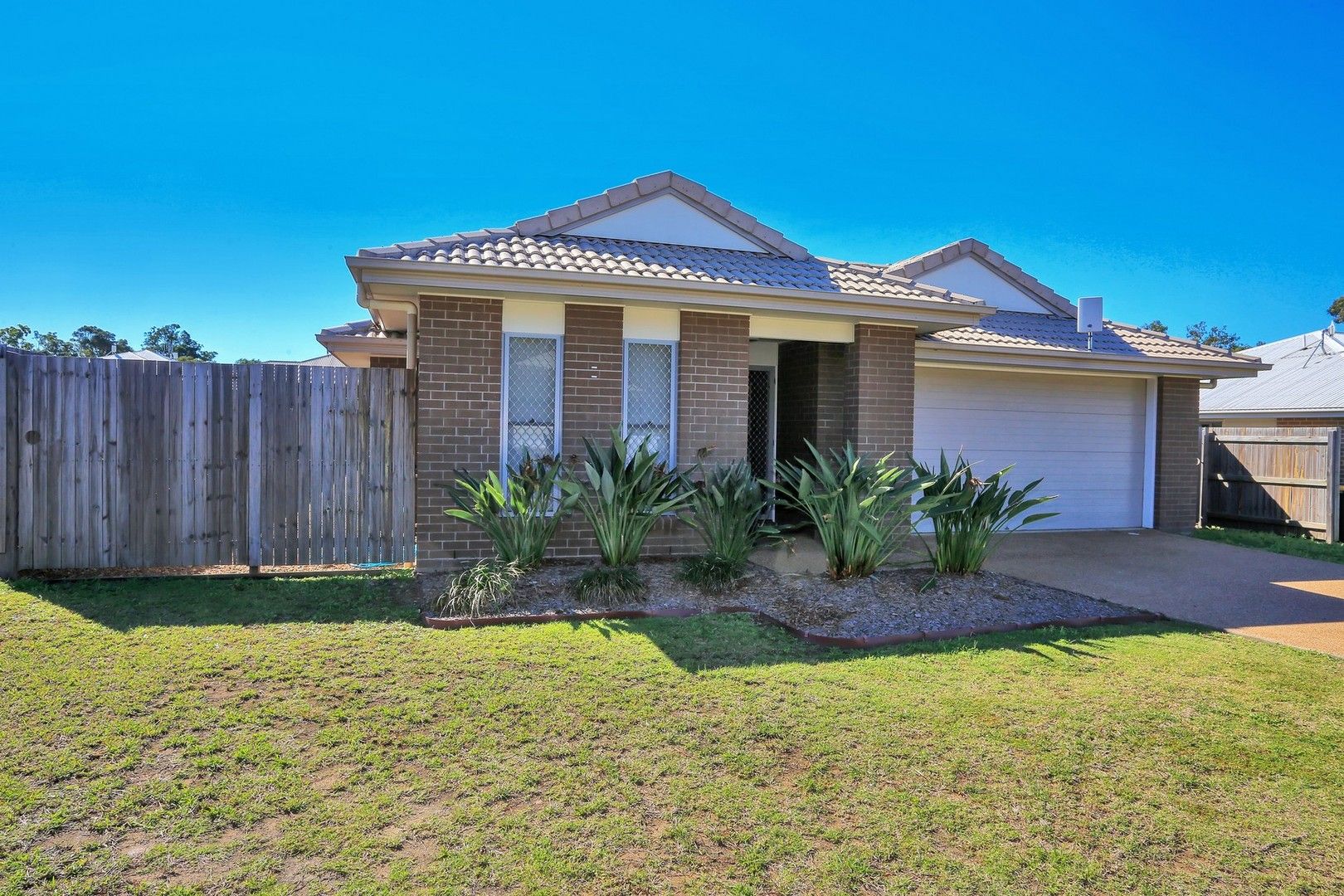 7 Sharp Crescent..., Branyan QLD 4670, Image 1