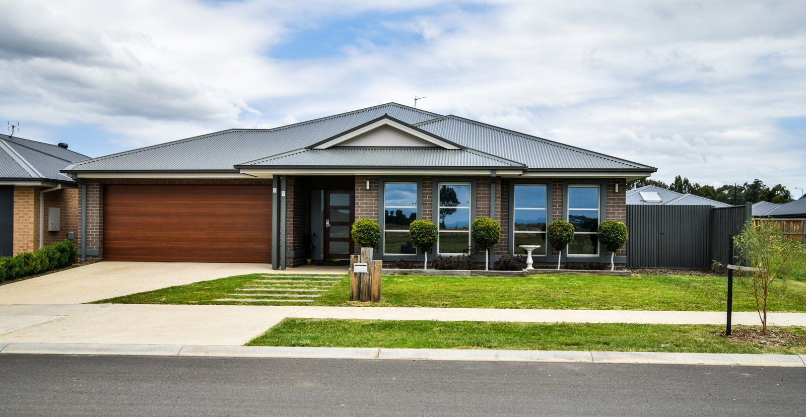 17 Brolga St, Bairnsdale VIC 3875, Image 0