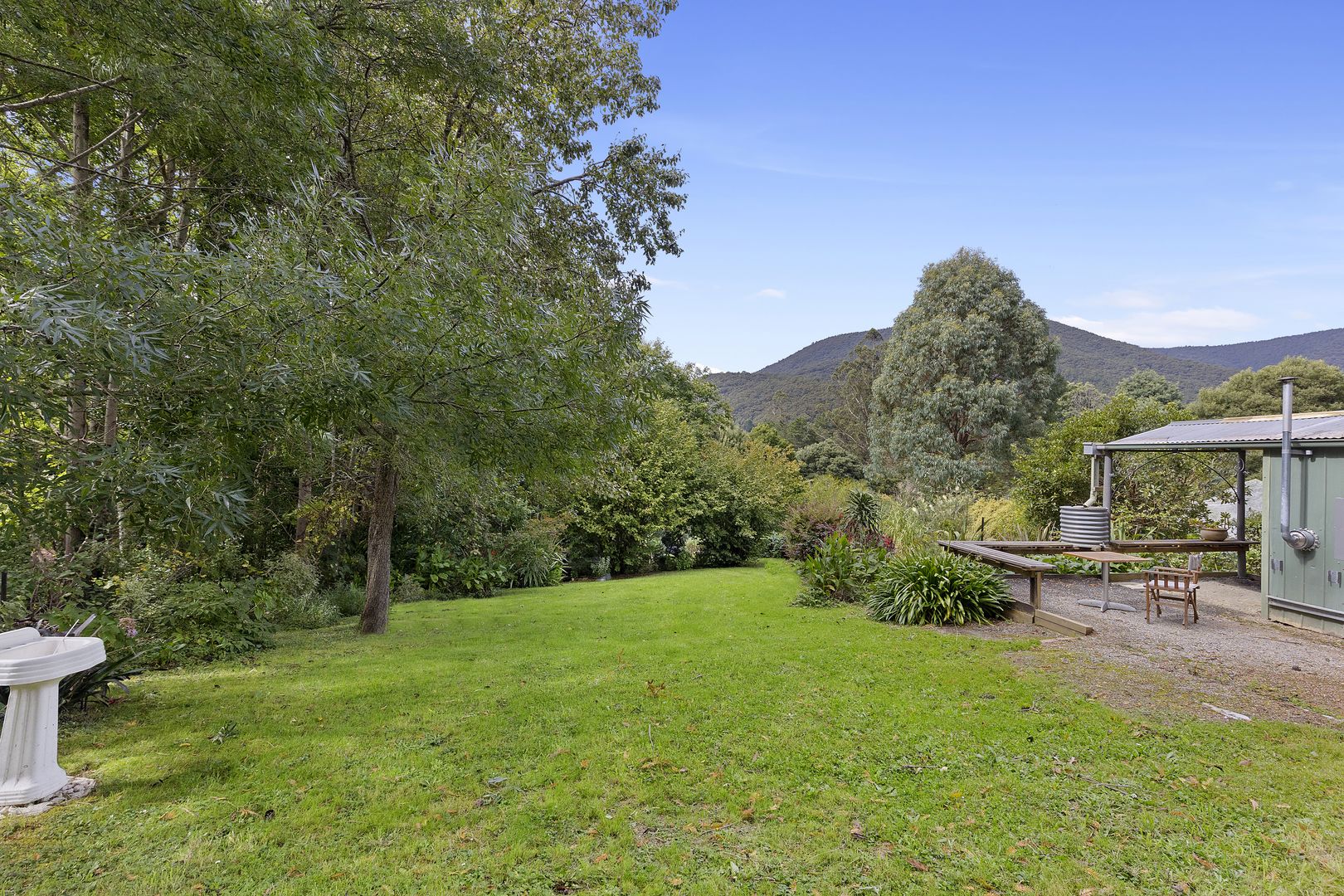 2c Ferndale Road, Warburton VIC 3799, Image 2