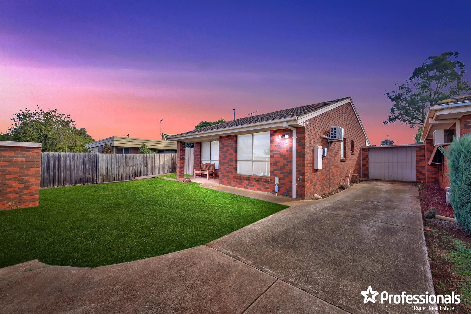 8/15-19 Oneills Road, Melton VIC 3337, Image 0