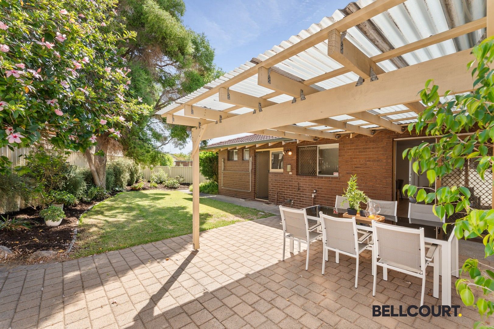 3 bedrooms Villa in 3/74 Clydesdale Street COMO WA, 6152