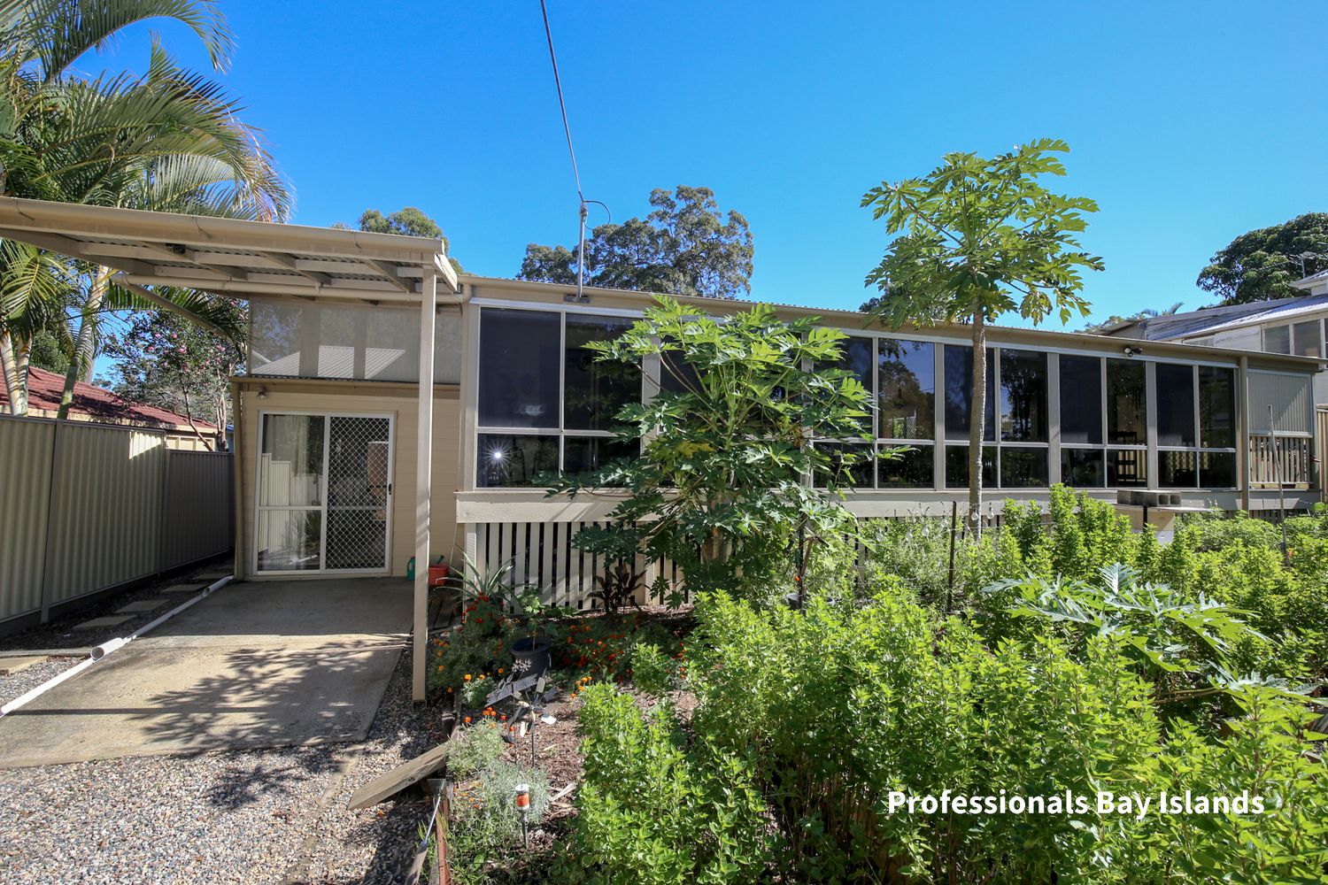 37 Kardinia Street, Macleay Island QLD 4184, Image 0