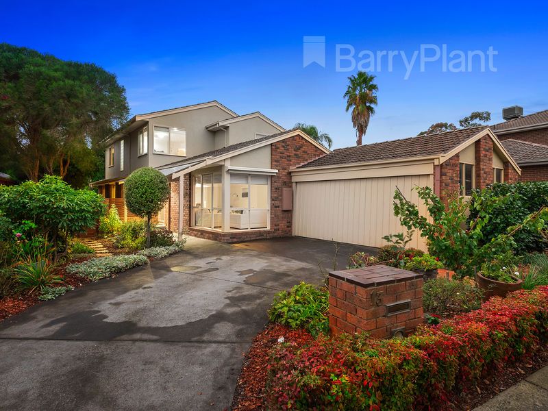 13 Oberon Court, Wantirna South VIC 3152, Image 1