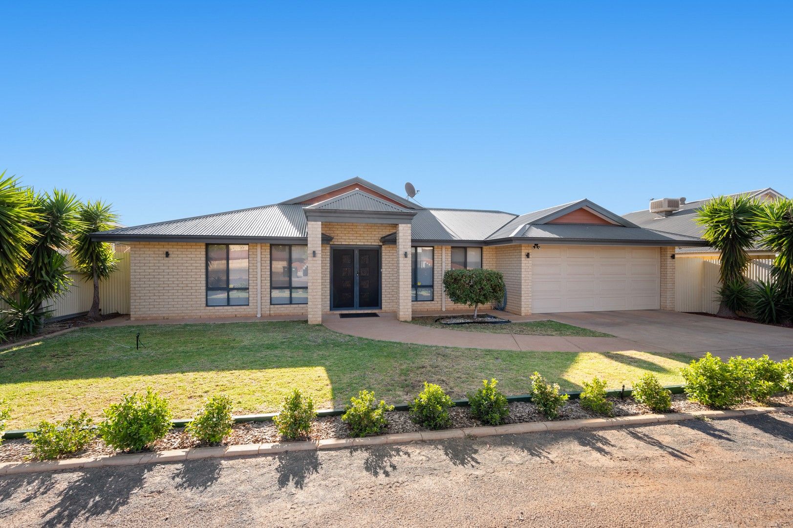 10 Purna Place, Hannans WA 6430, Image 0