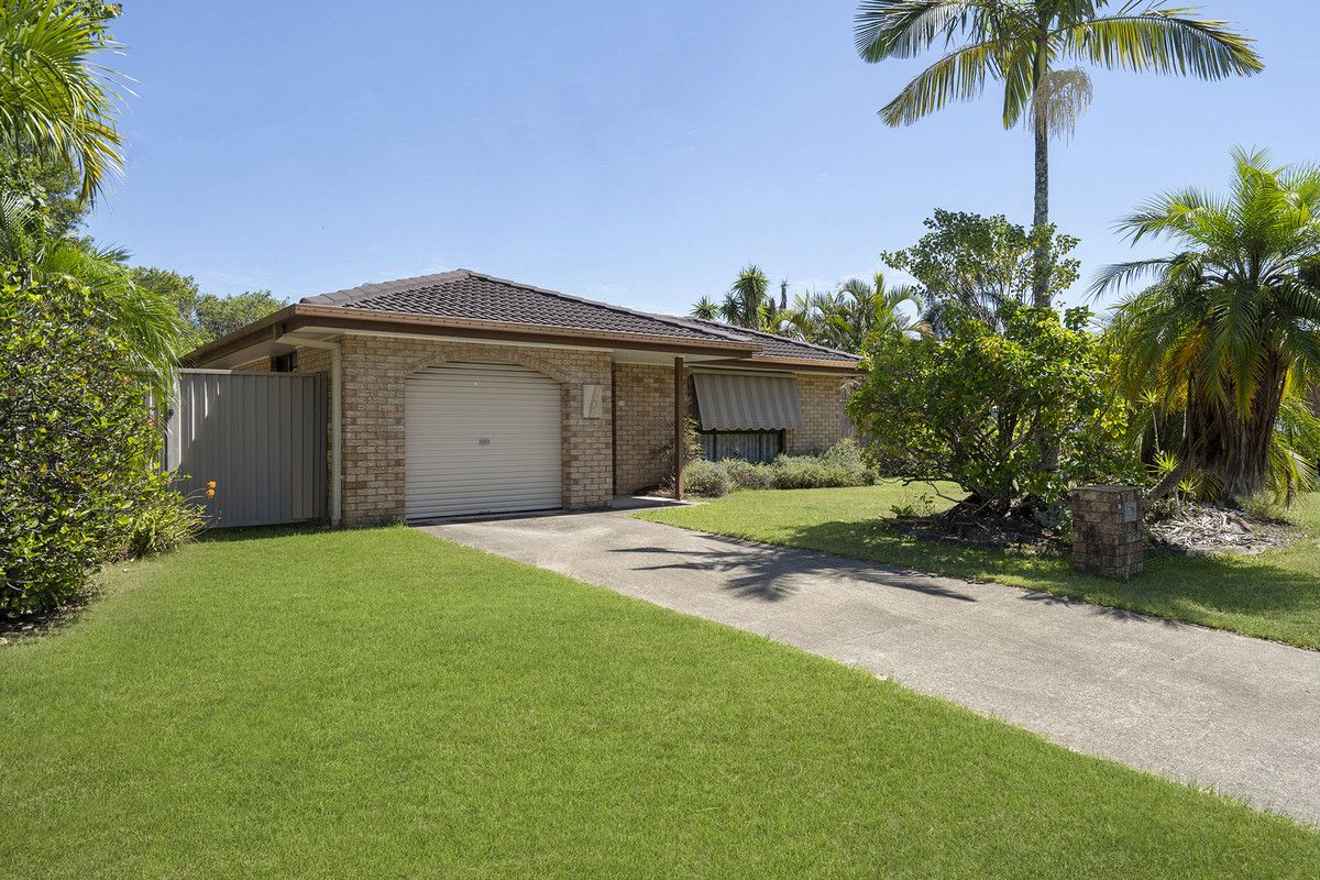 3 bedrooms House in 10 Ridgevale Drive HELENSVALE QLD, 4212