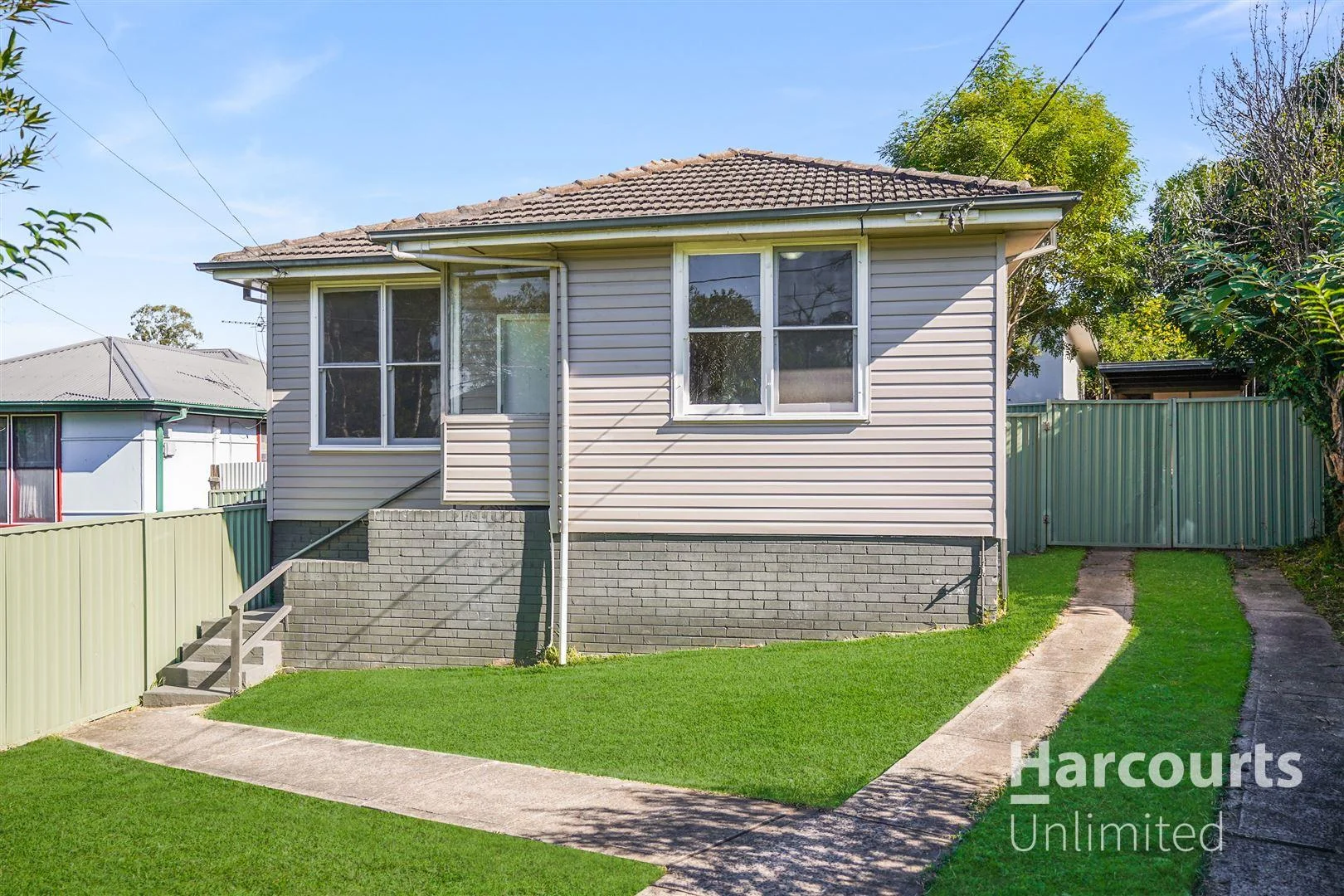 30 Funda Crescent, Lalor Park NSW 2147