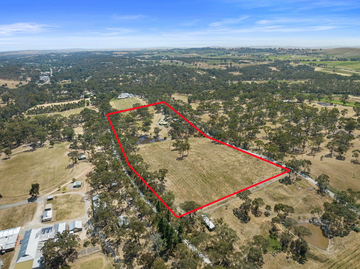 180 Warenda Road, Clare SA 5453, Image 2