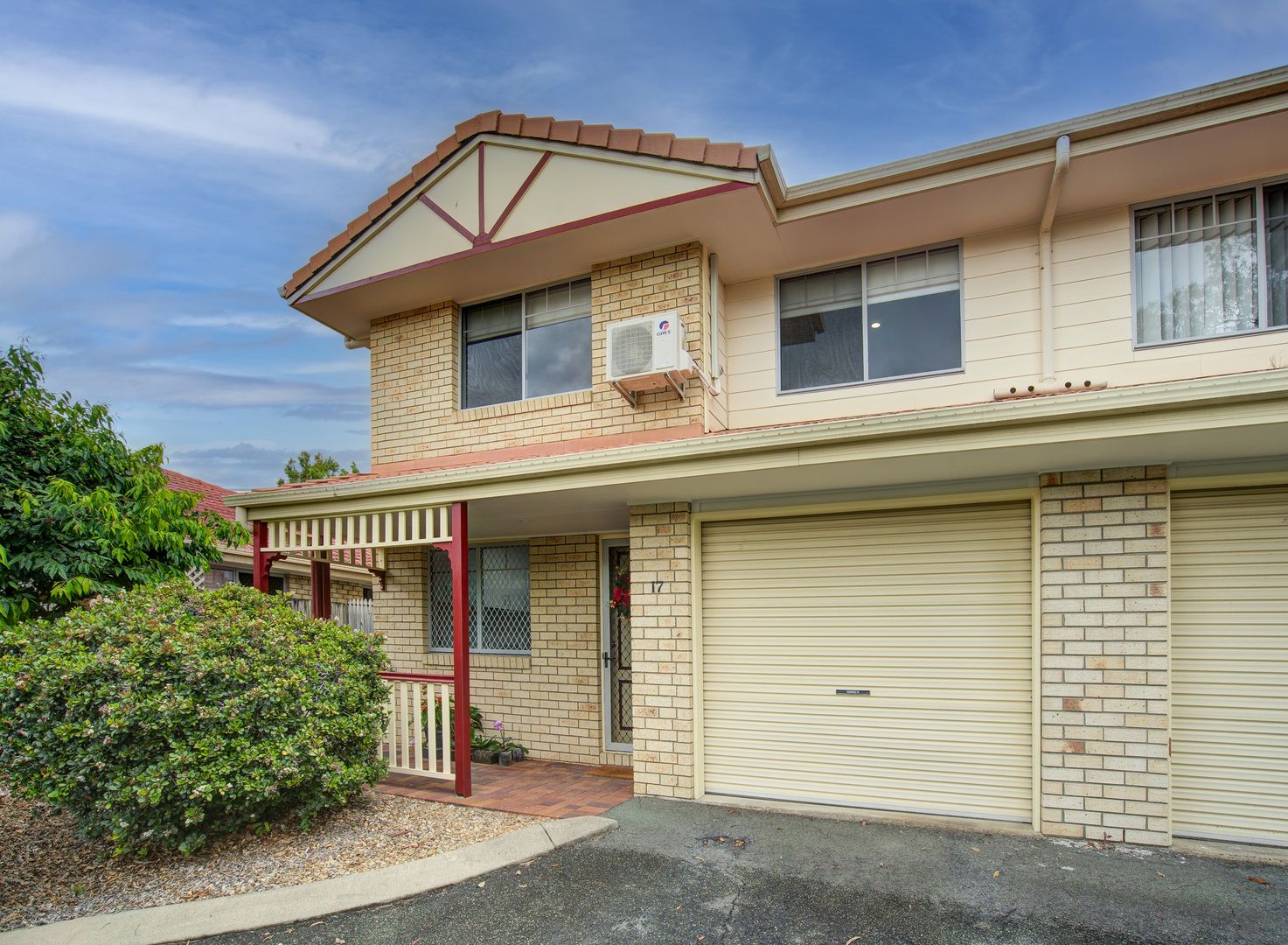 17/9 Lawrence Close, Robertson QLD 4109