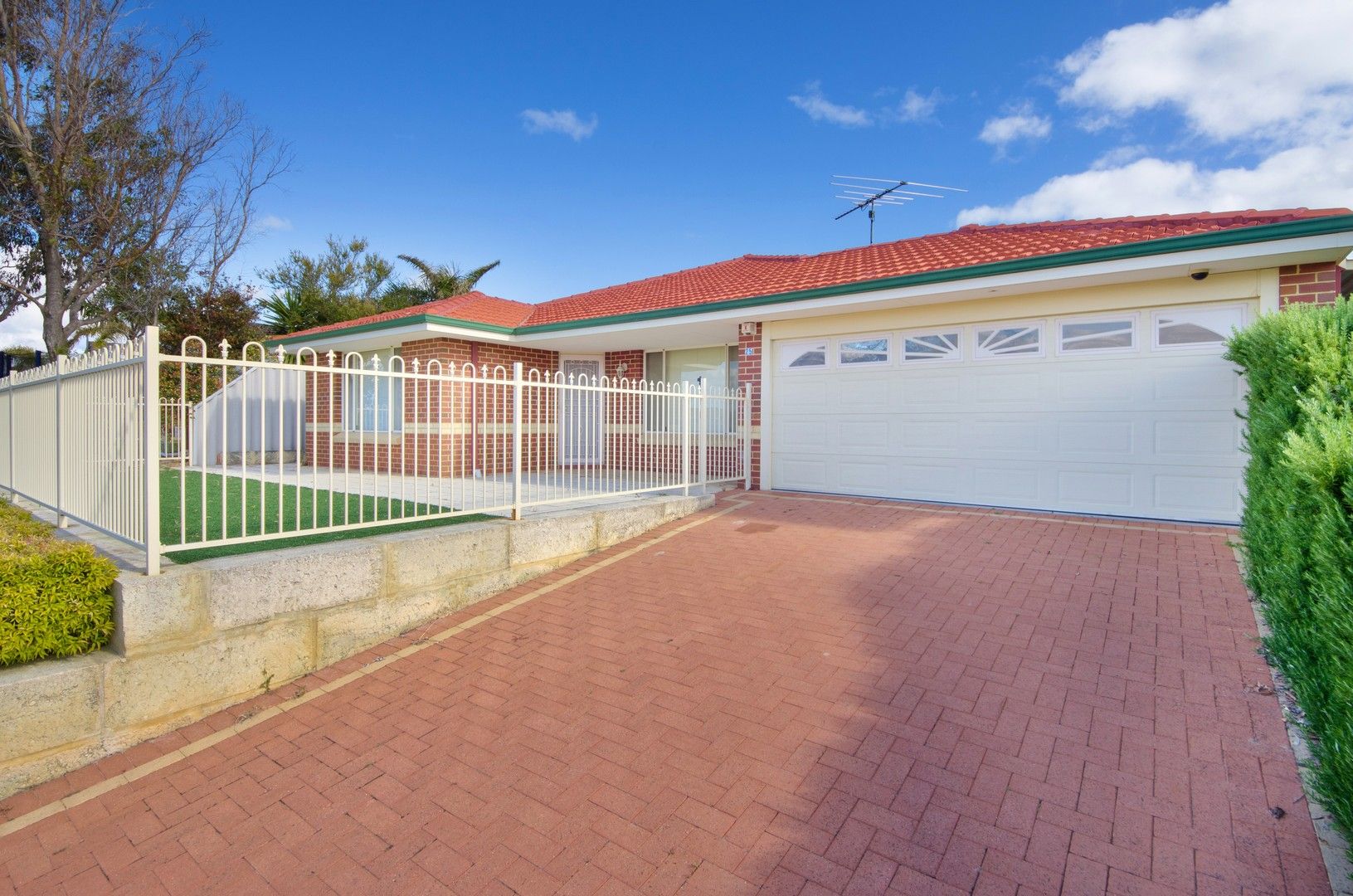 25 Mokutu Court, Quinns Rocks WA 6030, Image 0