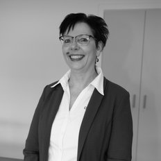 Linda McGann, Sales representative