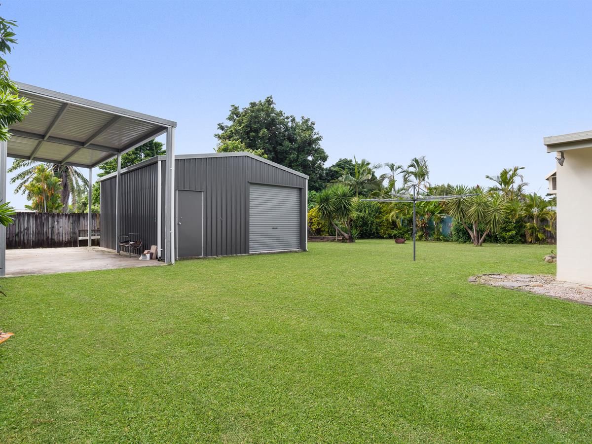 2/6 Wau Close, Trinity Beach QLD 4879, Image 0