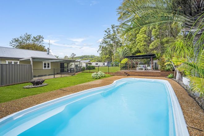 Picture of 114 Crescent Head Road, SOUTH KEMPSEY NSW 2440