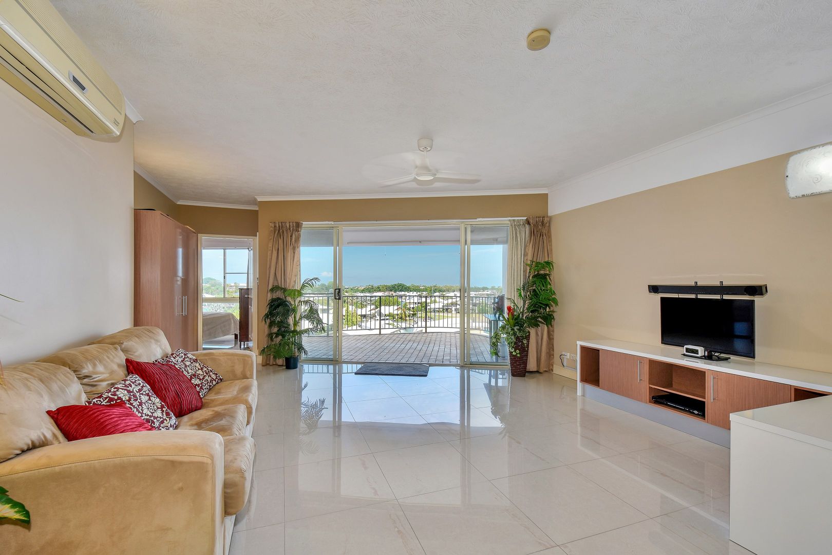 4/6 Marina Boulevard, Cullen Bay NT 0820, Image 2