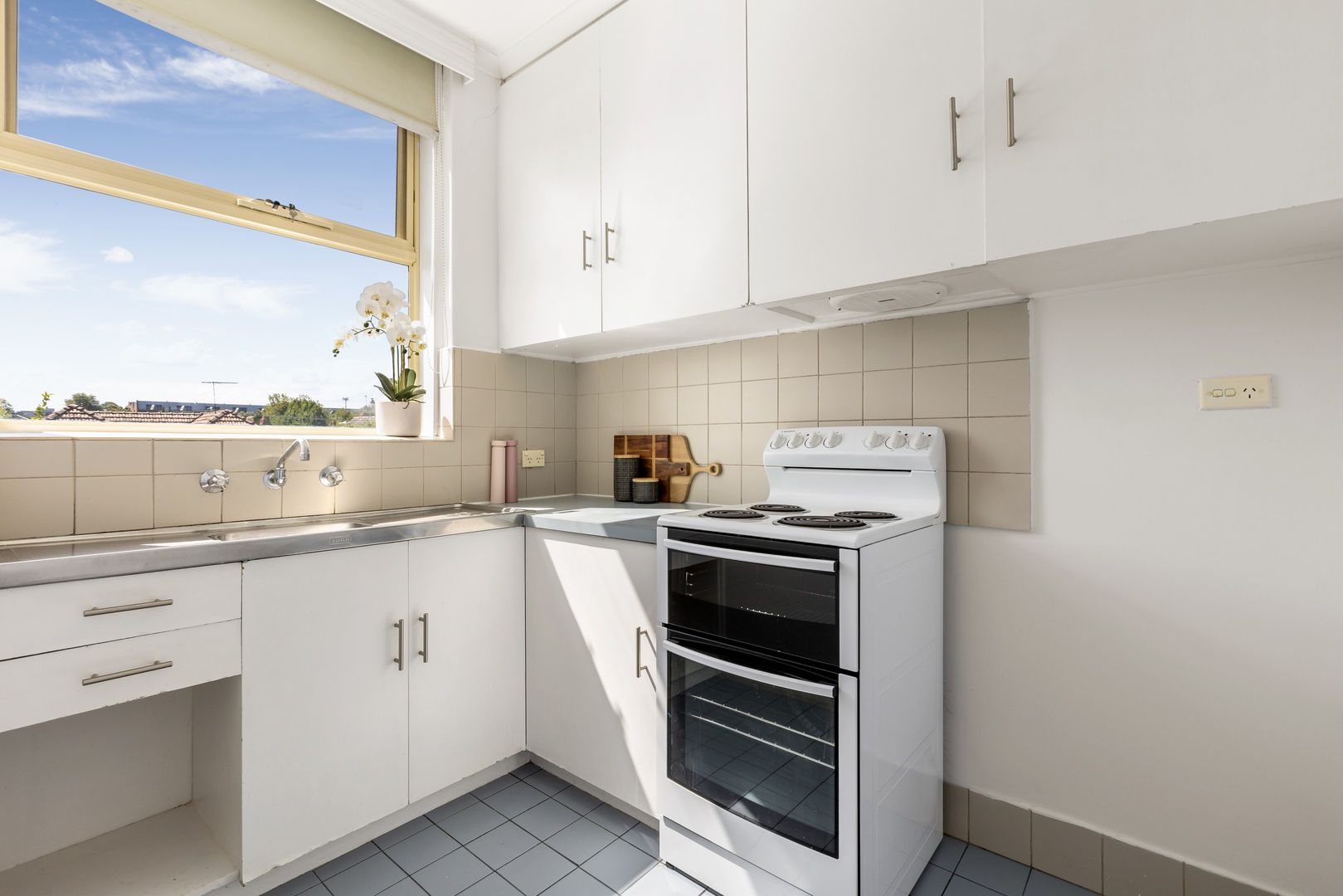 11/77 Wattletree Rd, Armadale VIC 3143 Apartment For Rent 390 Domain