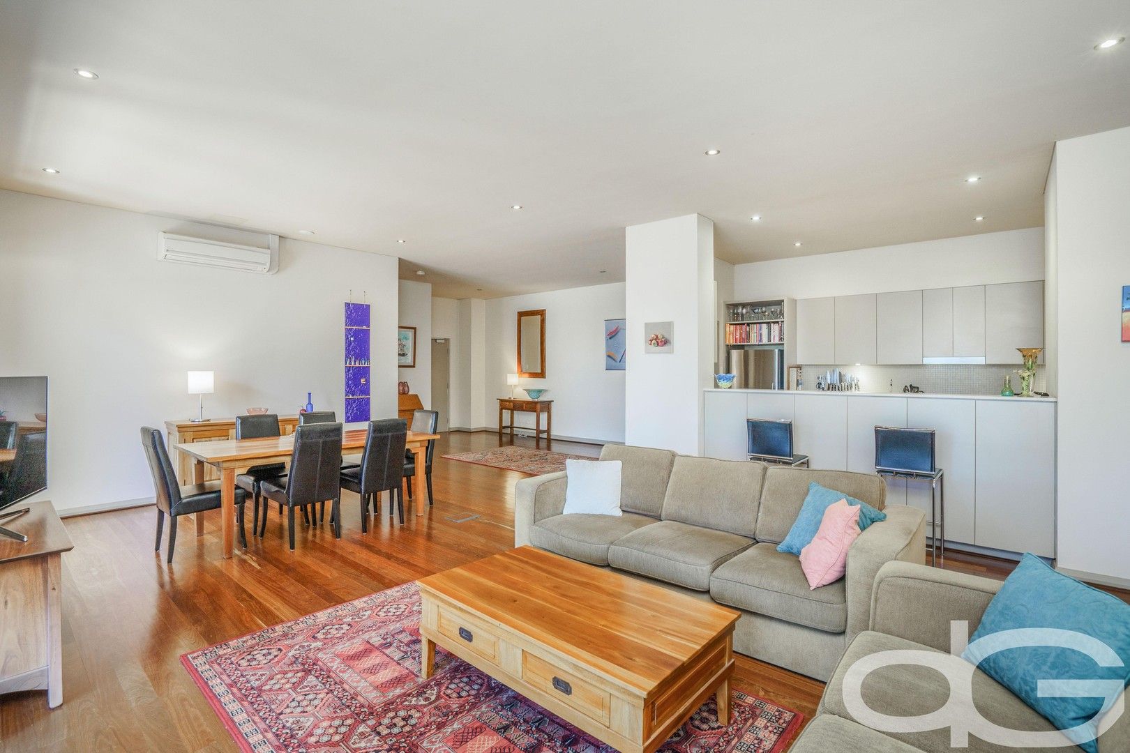 3 bedrooms Apartment / Unit / Flat in 4/74 Cantonment Street FREMANTLE WA, 6160