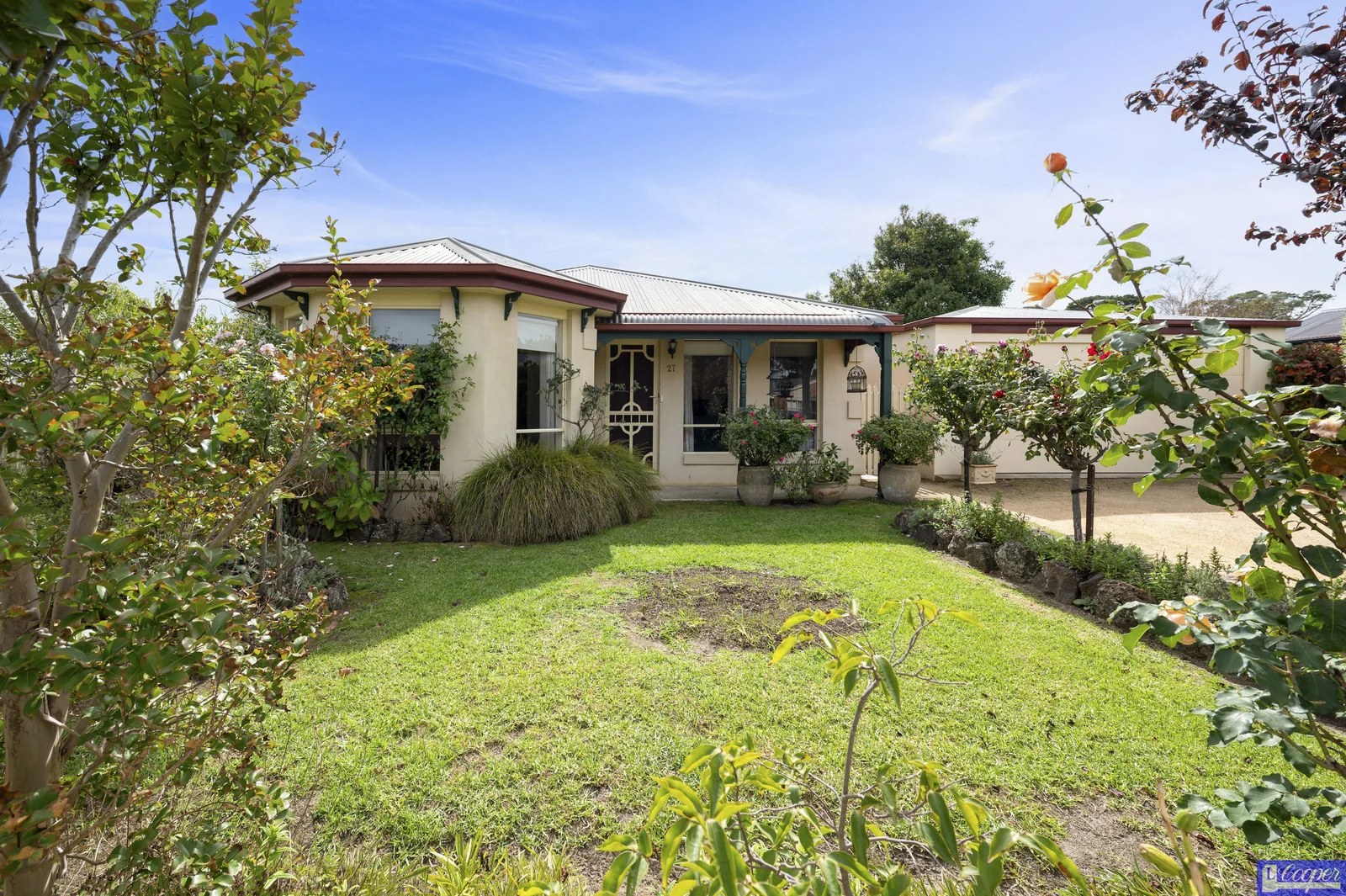 27 Clairmont Close, Somerville VIC 3912