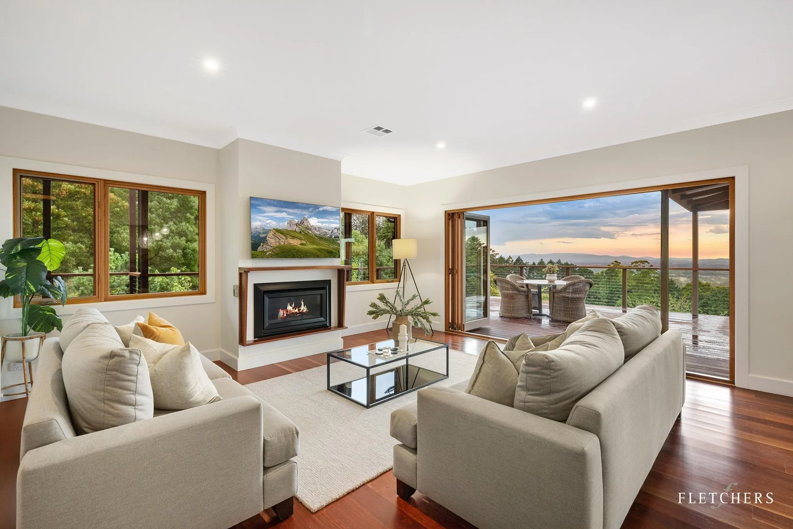 8 Stewart Road, Olinda VIC 3788