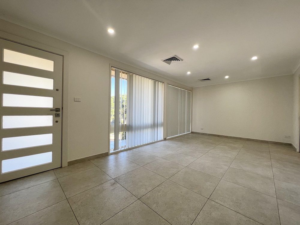 3 Alligator Place, Kearns NSW 2558 House For Rent 660 Domain