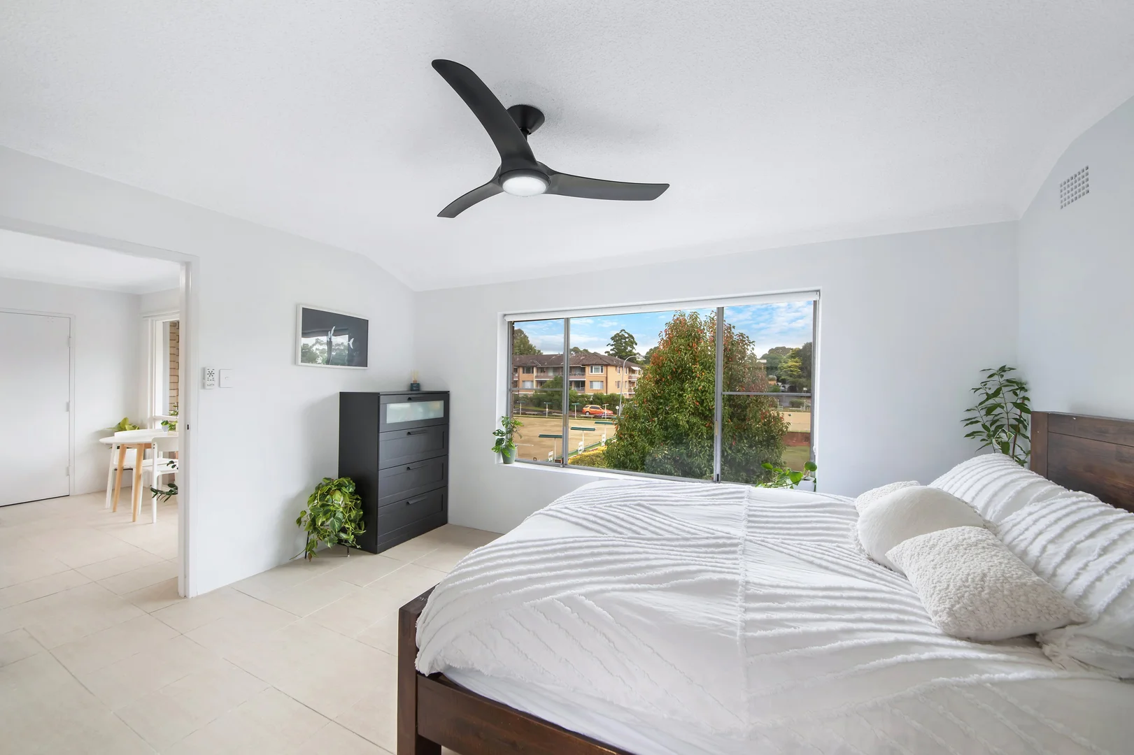 Additional image 5 of 5/143-145 Burns Bay Road, Lane Cove NSW 2066