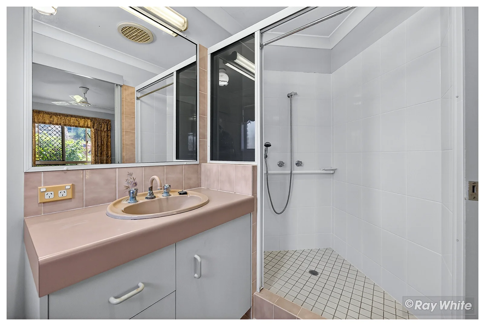 Additional image 32 of 15 Leeds Avenue, Kawana QLD 4701