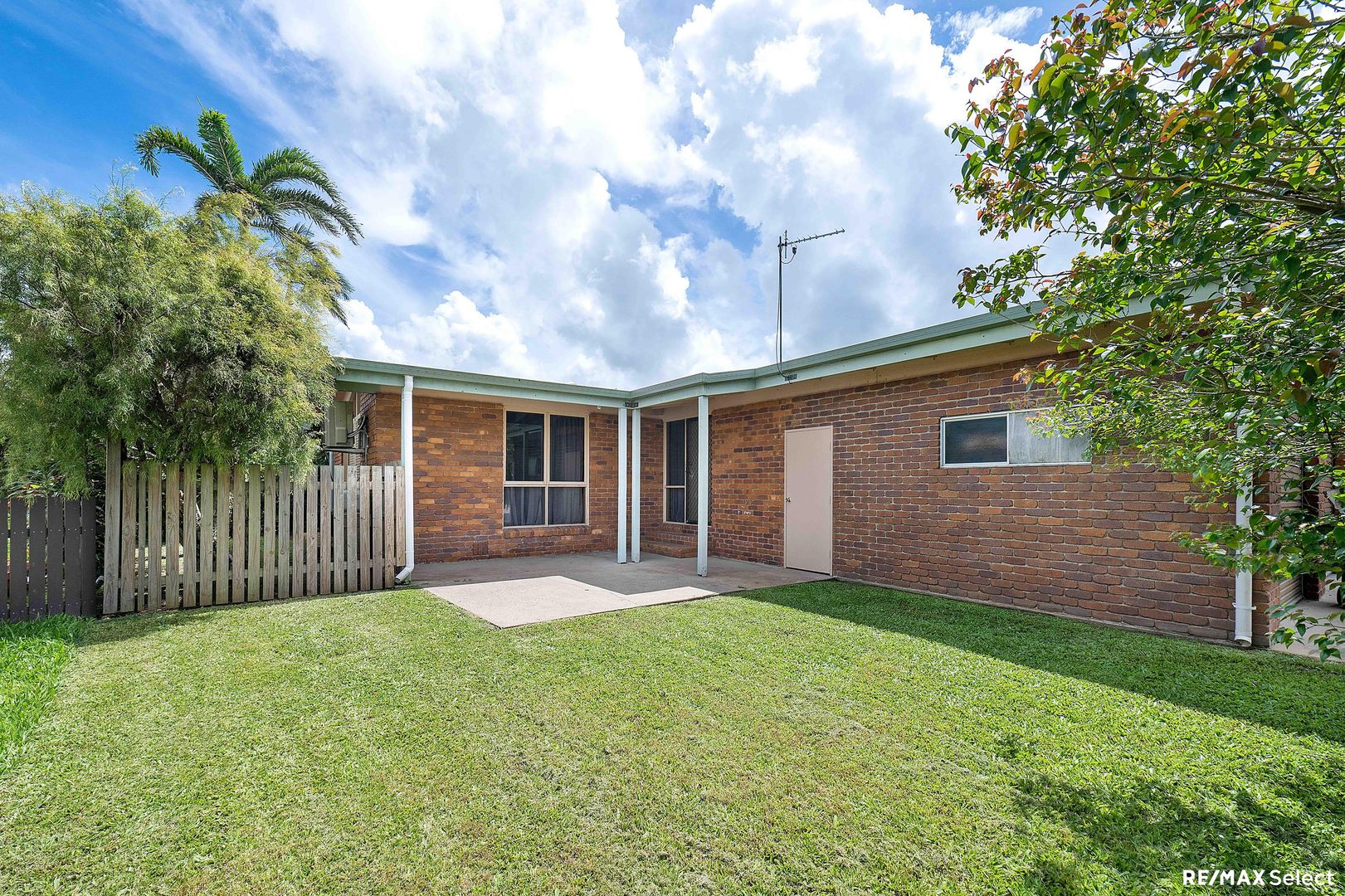 18 Lambrook Court, Alexandra QLD 4740, Image 1