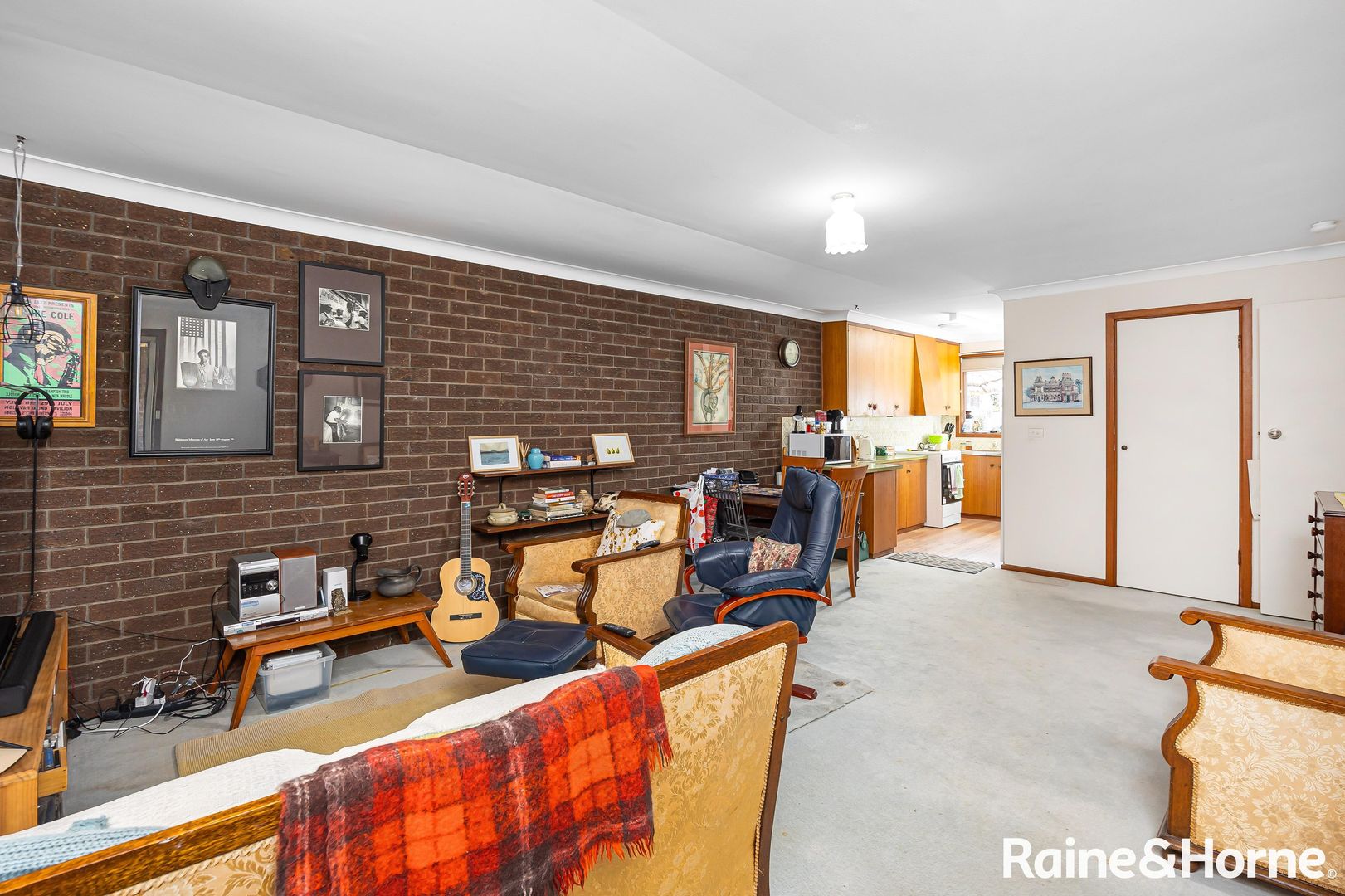 1-3, 2 Hawkes Place, Tolland NSW 2650, Image 2
