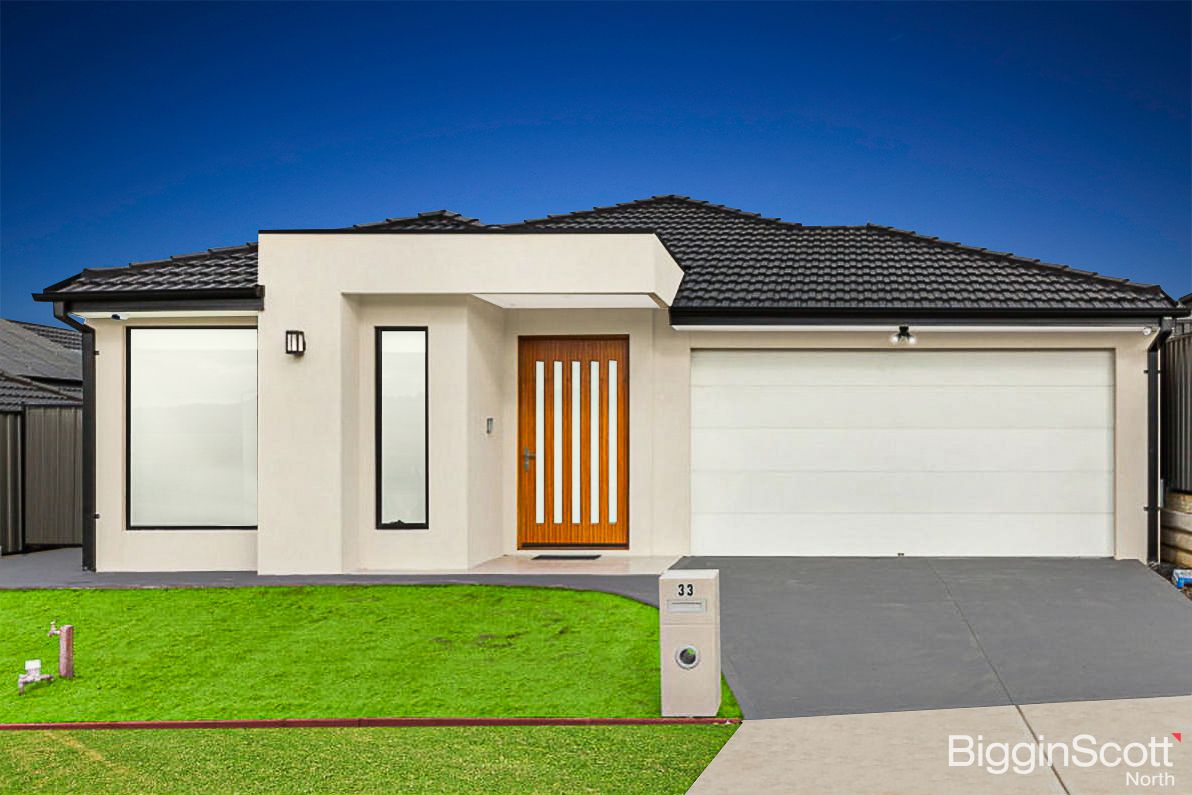 4 bedrooms House in 33 Riceflower Rise WALLAN VIC, 3756