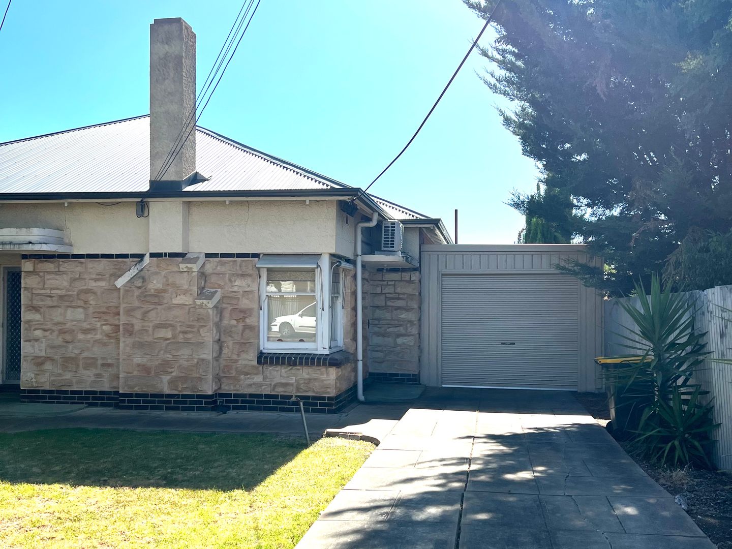 2 bedrooms Duplex in  BROOKLYN PARK SA, 5032