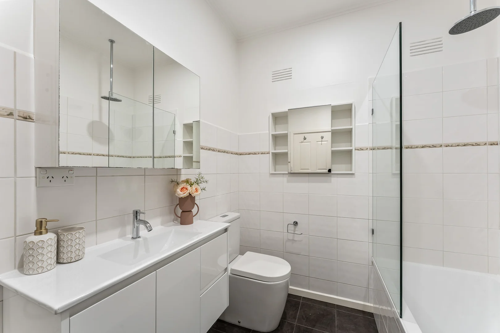 Additional image 13 of 7 Murray Drive, Burwood VIC 3125